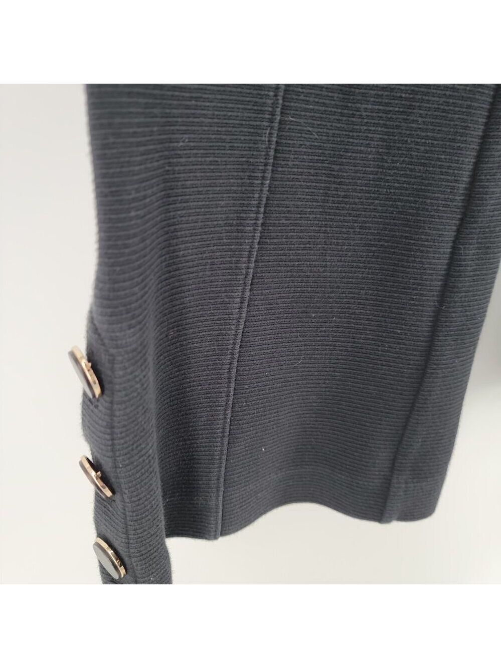 Ann Taylor Ribbed Ponte Knit Pants Black Side Zip Button Cuff Detail Size 4 - Picture 5 of 13